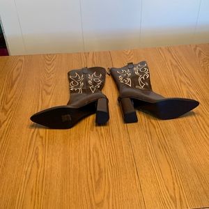 SHEIN boots.  All man made materials.  Size 41.   BROWN/CREAM.   NEW!